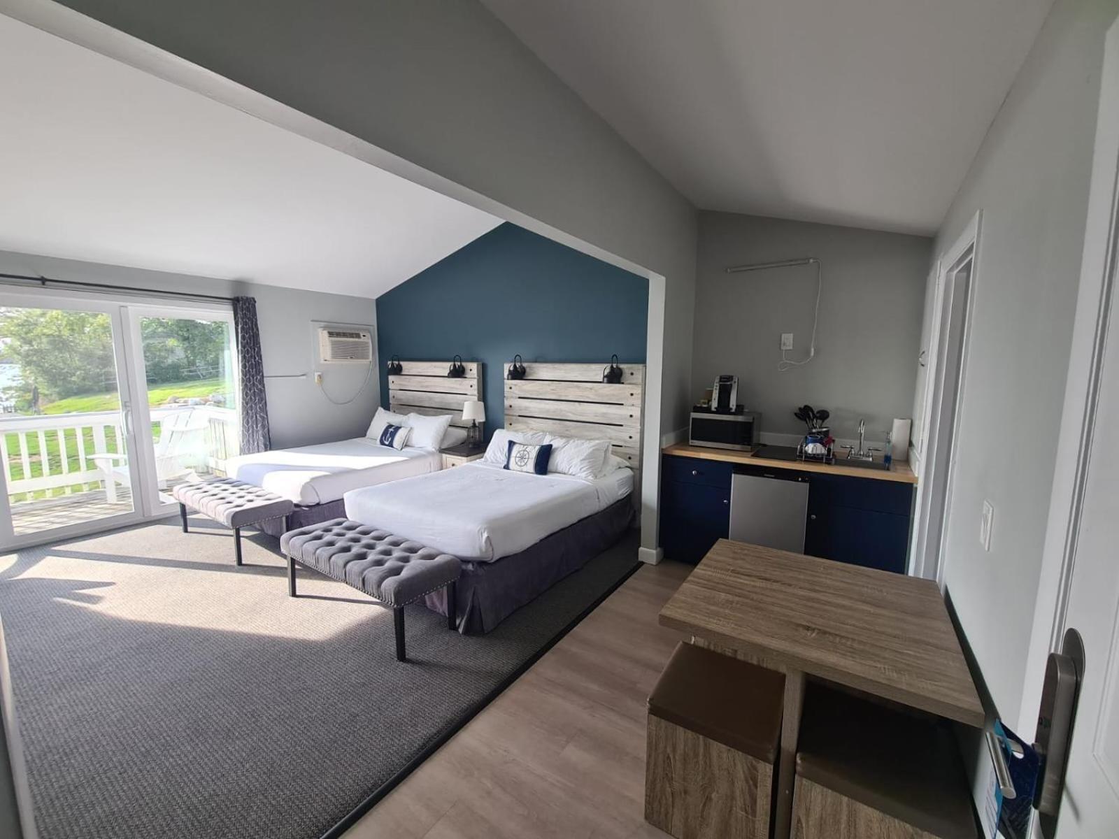 Smuggler'S Cove Inn Boothbay 外观 照片